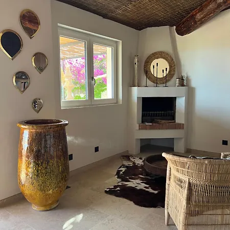 Lily Bay Baie De Santa Giulia-porto Vecchio