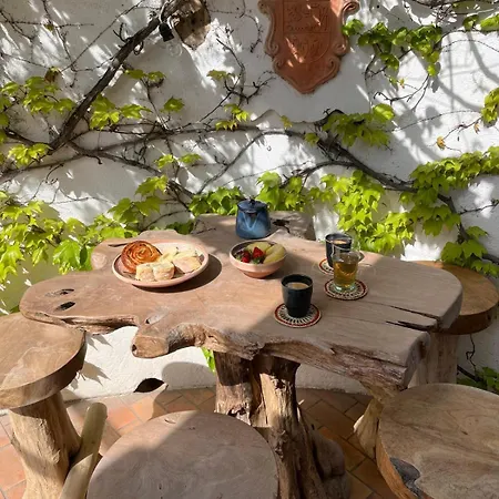 Lily Bay Baie De Santa Giulia-porto Vecchio *